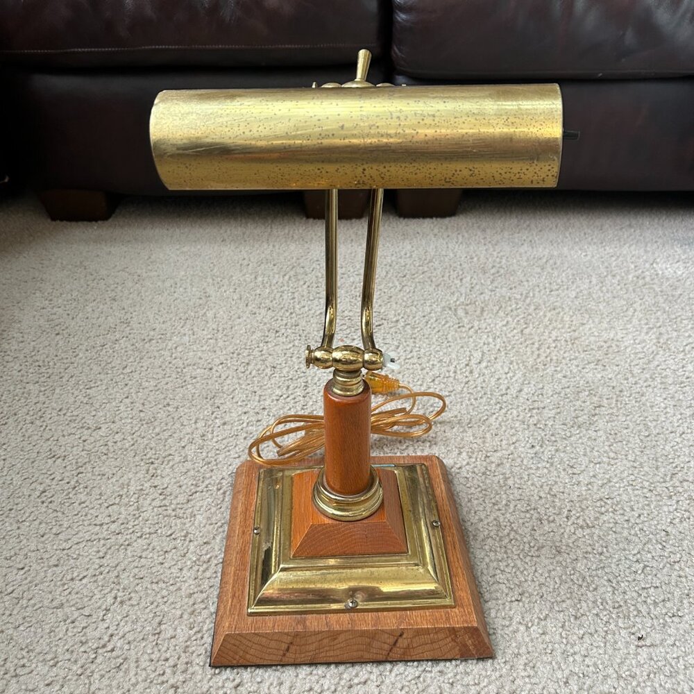 Vtg Brass Bankers Desk Lamp Adjustable Piano Lamp MCM Tested Works. Bankers Lamp